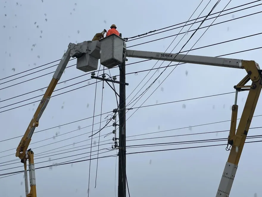 暴雨襲台南！安南區「高壓斷線+礙子破損」　台電：378戶已全面復電
