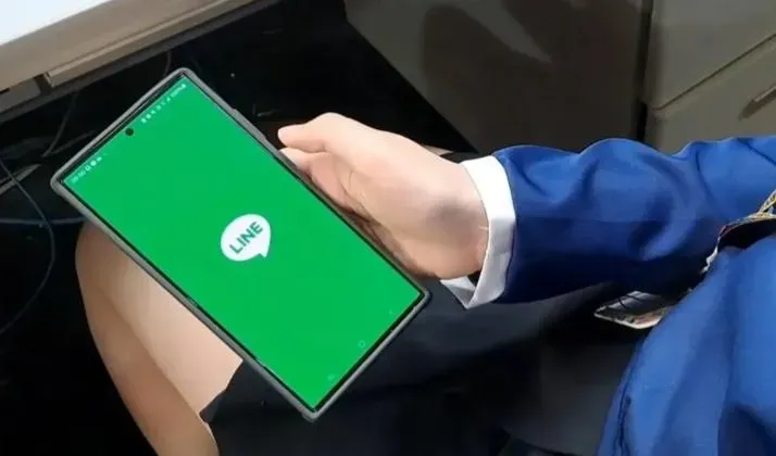 別當白目人！最晚幾點傳LINE「不算打擾」？　調查結果曝