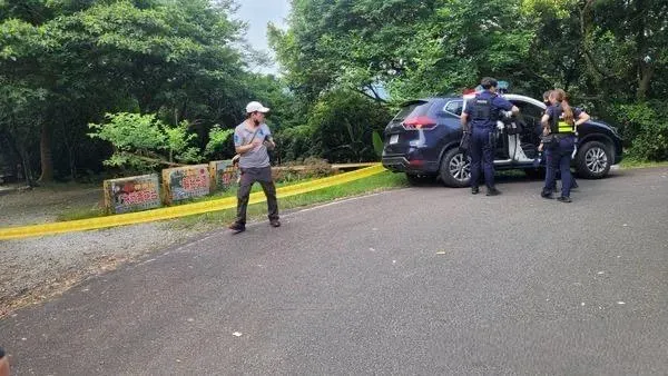 快訊/兇嫌身分曝！大武崙砲台「刀傷黑衣女屍案」竟是姊妹幹的　刺2刀再推下山