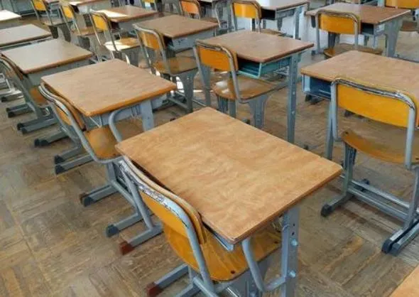 興趣不同是異類？國二女不玩抖音遭霸凌　書包被倒早餐