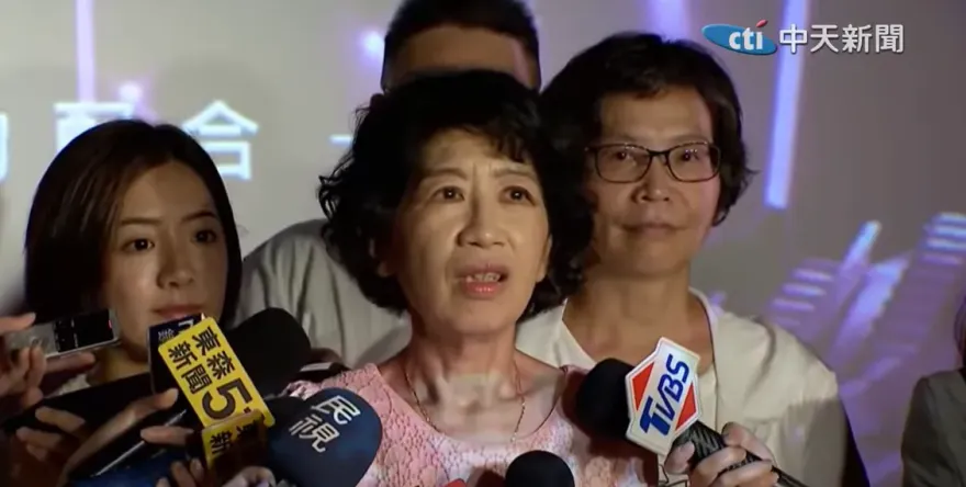 陳佩琪公開帳戶明細！回應ATM洗錢指控喊：1628萬元金流「都是正當清白的錢」