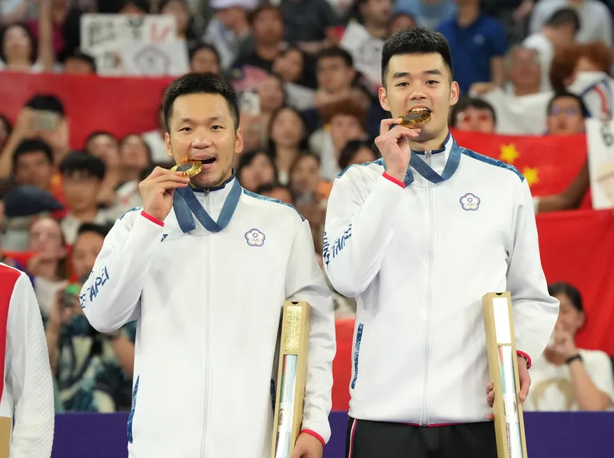 李洋接下首任運動部長　老搭檔王齊麟感到驕傲：你是最棒的