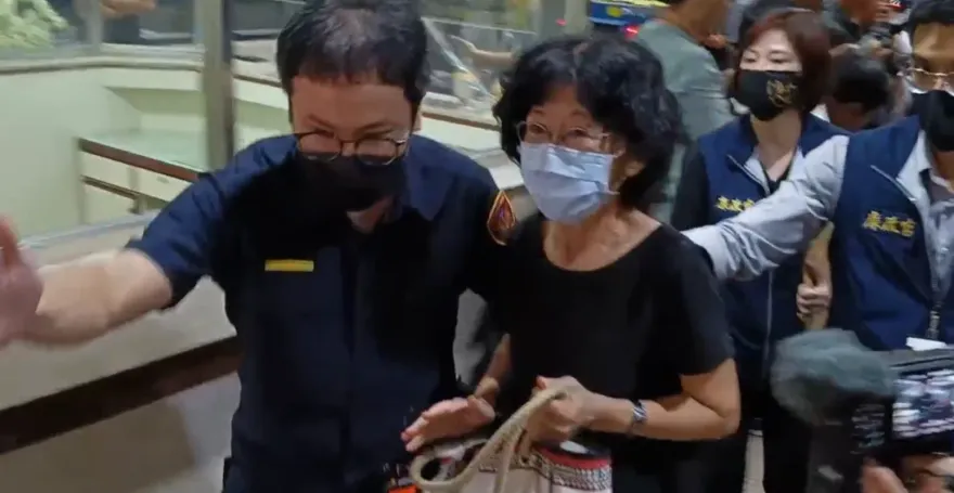 陳佩琪分60次在ATM共存619萬！應訊時卻4度改口　恐與3名子女同列洗錢被告