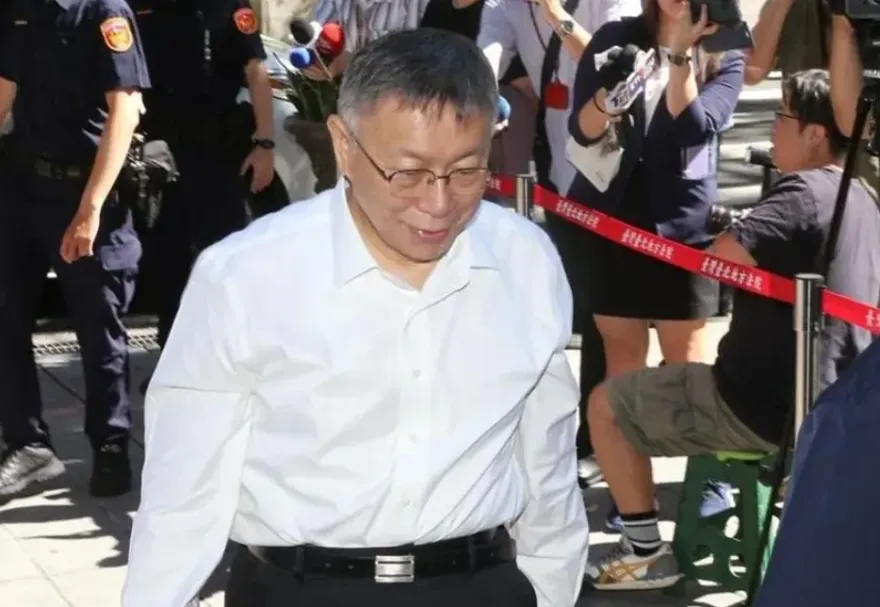 「防出事的方式就是把蔡壁如放身邊」 柯文哲10年前一語成讖  網嘆神預言