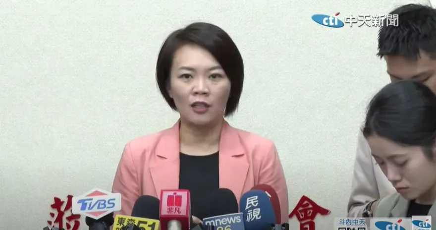 簡舒培洩露京華城土地扣押裁定書指「柯文哲收賄」　司改團體：胡說八道、法盲