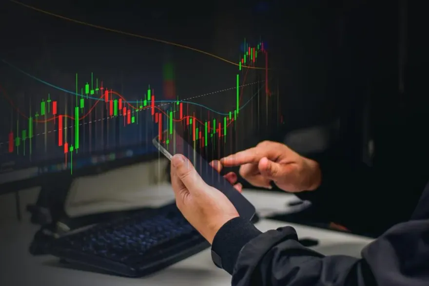 台積電跳水 兇手原來是它 神準老手避開貨櫃買散裝 看好台玻中鋼台塑10檔補漲