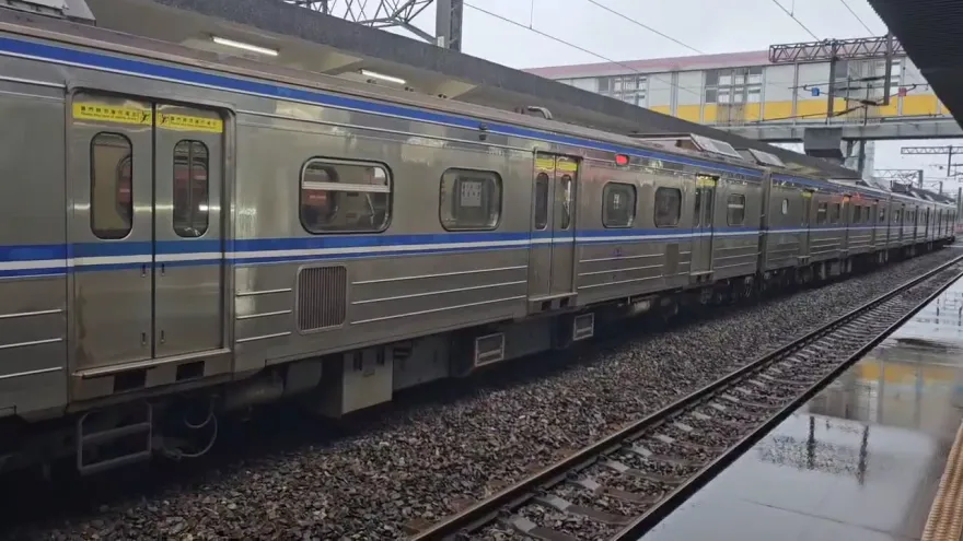 台南中洲車站行人闖軌道遭撞飛慘死　部分列車延遲