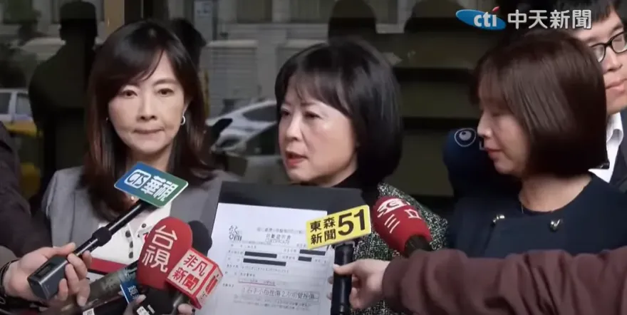 林月琴控遭狠踹怒提告　陳玉珍：為保護翁曉玲正當防衛