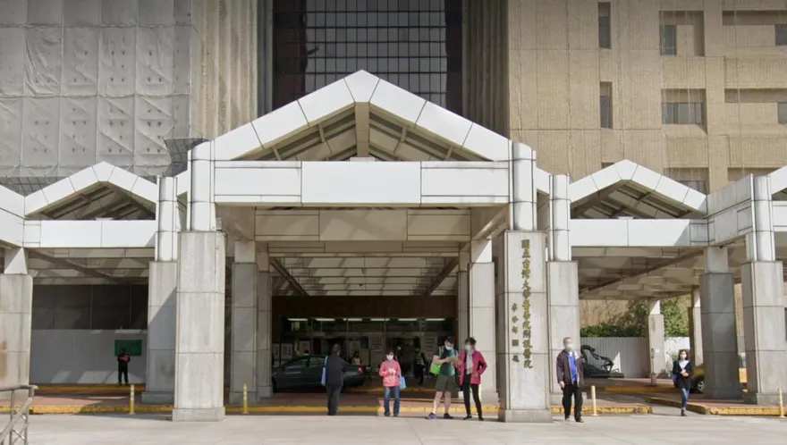 台大醫院元旦起新規定！門診收費不主動給紙本收據