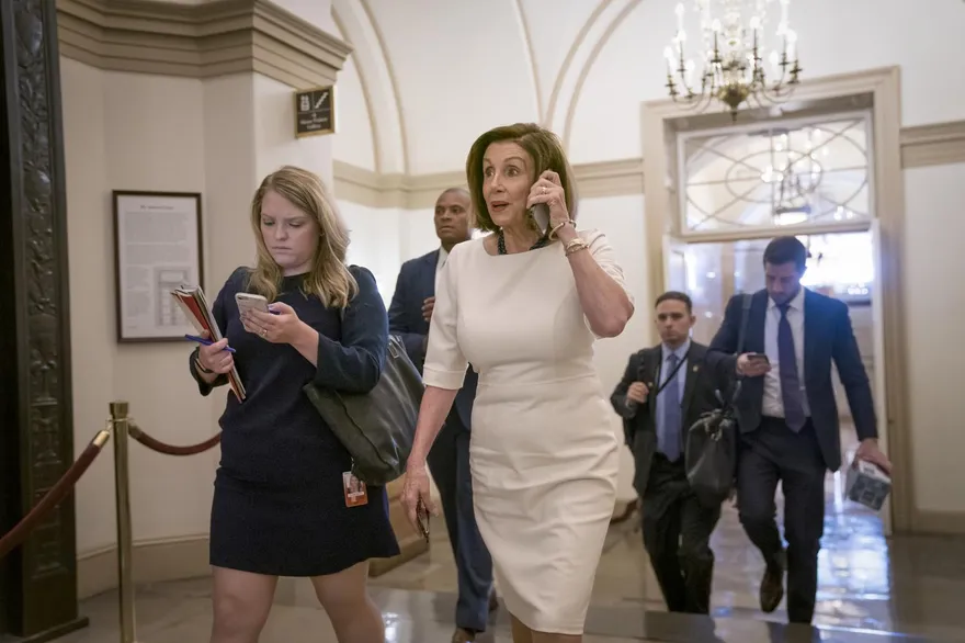 裴洛西退休引爆卡位戰！華裔女議員可望參與角逐眾院席位