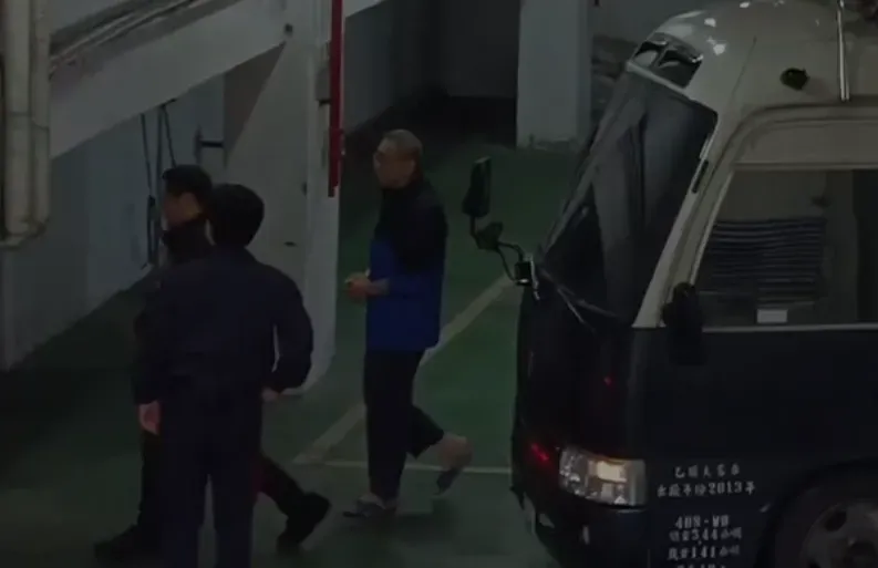 柯文哲遭爆星國收沈慶京賄款　涉六大案恐遭判無期徒刑