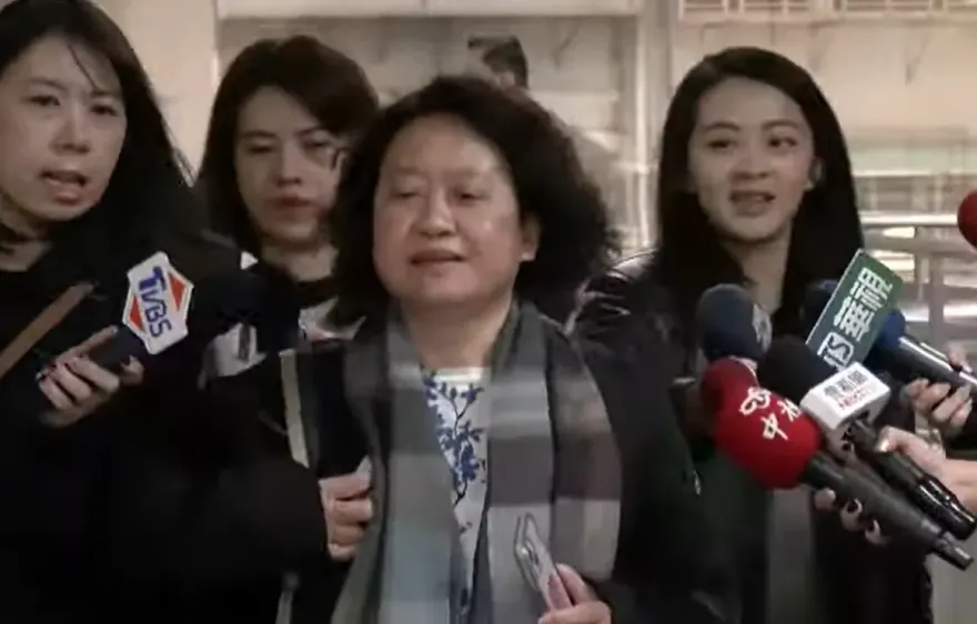 劉靜怡爆收恐嚇私訊「注意安全」：期待我發表不自殺聲明嗎？