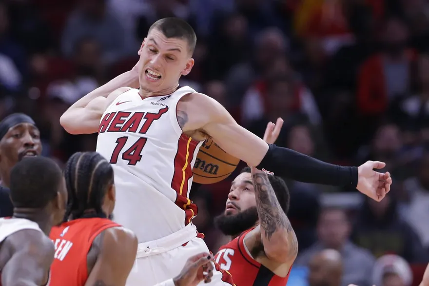 NBA/「英雄哥」左腳開刀估缺陣12場！熱火未開季就傳壞消息