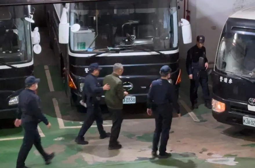 柯文哲又遭羈押禁見　游盈隆：台灣還能自稱人權立國？