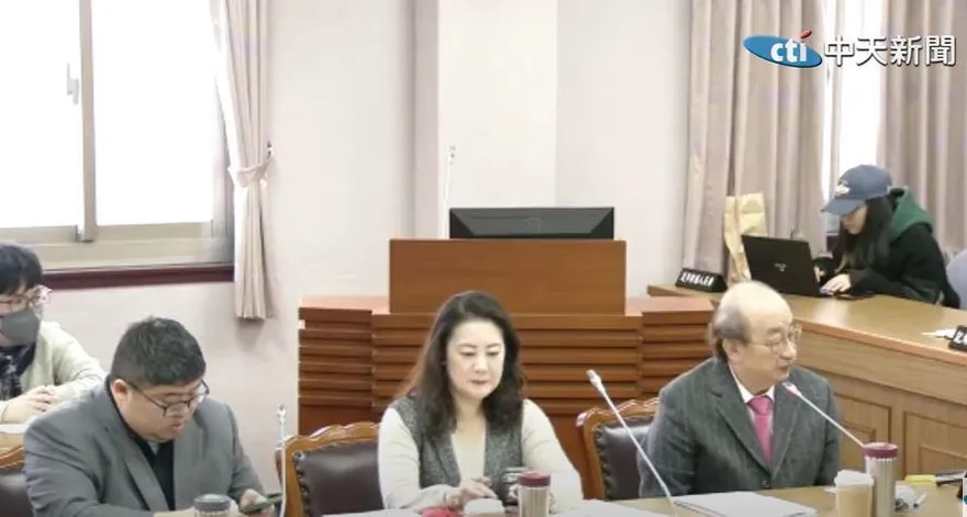 藍白大砍總預算　黃揚明：執政黨聲援量極低才是重大危機