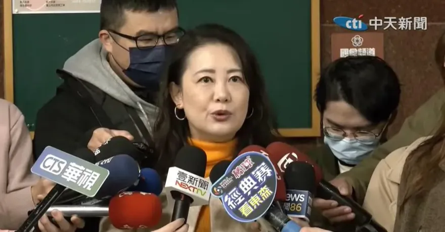 大S憾事又被蹭？吳思瑤：衛福部沒錢宣傳　儘速解凍預算