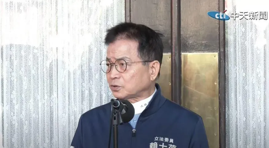 總統府稱預算遭砍發不出獎金　藍委轟：清朝劍斬明朝官！