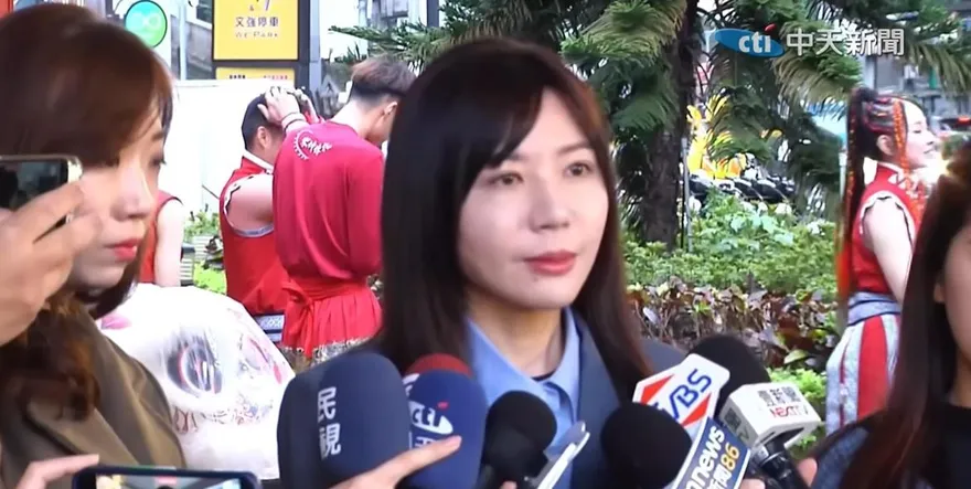 遭嗆有被害妄想？　吳沛憶怒回：鍾小平鬼話連篇