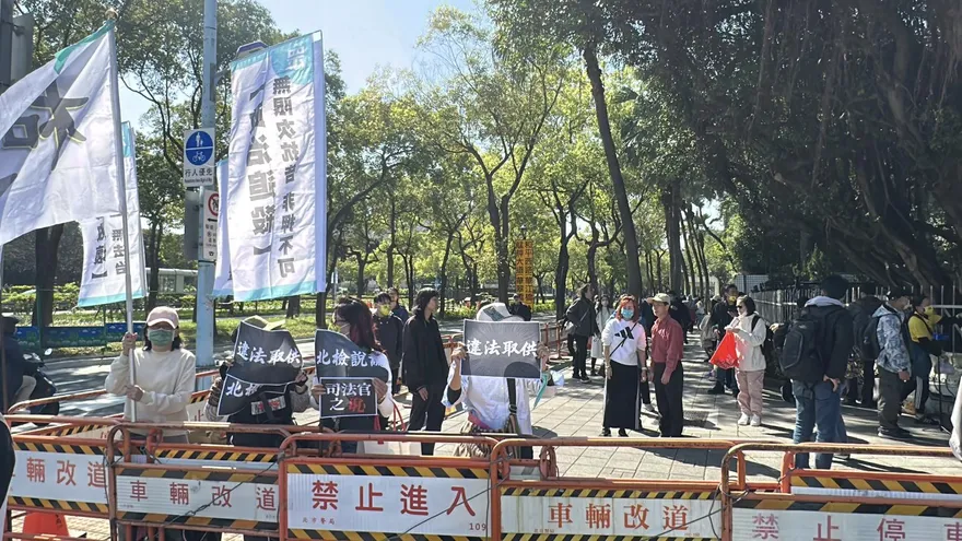 京華城案明一審宣判民眾黨申請集會　80警力北院維安