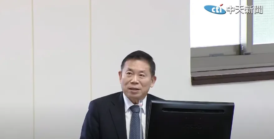 辭去國發會主委！劉鏡清「暴瘦7公斤」　賴清德致電關切