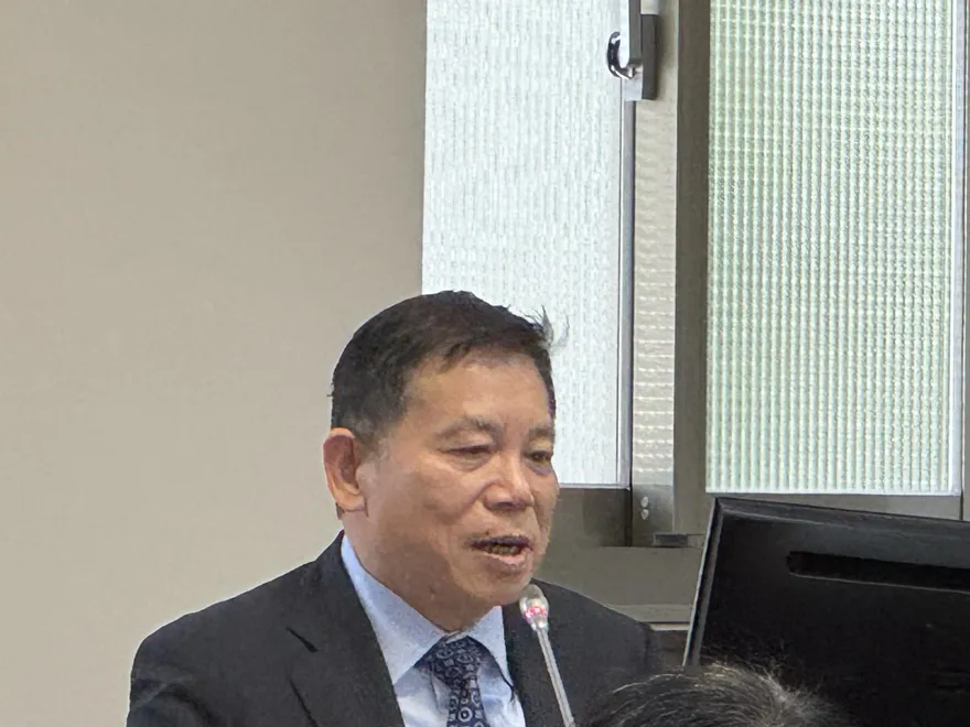 台灣半導體紅利最多到2035！劉鏡清卸任吐心聲：國家很亂「大家都顏色至上」