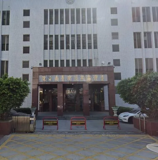 台南超商店員遭凌虐墜樓慘死　店長等7人二審改判