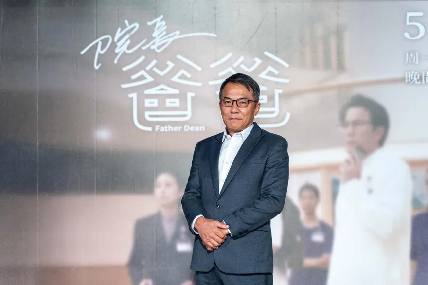 與桂綸鎂愛情長跑19年！戴立忍被問結婚計畫「誠實秒回」現況曝