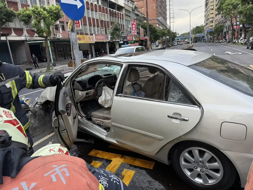 不僅高齡駕駛害命！盤點台灣重大死亡車禍　毒駕、酒駕都有