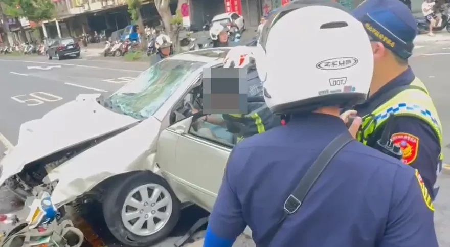 三峽惡駕駛遭起底違規慣犯　交通部：換照時無違規未結案件
