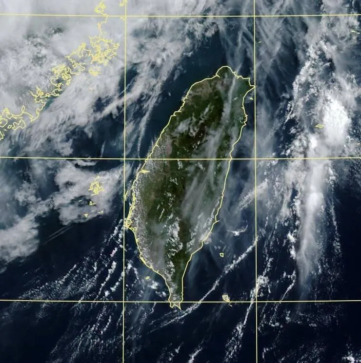 高溫延燒！鄭明典示警：午夜鋒面來襲小心雷雨胞