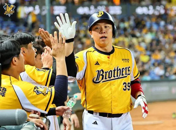 中職/第26位百轟打者！詹子賢雙響砲達陣　寫下里程碑