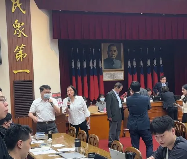 直擊／在野討地方補助款　綠委鬧場會議空轉1小時結局出爐！