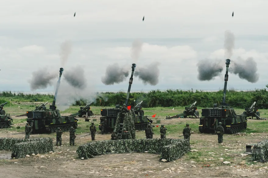 第10軍團年度重砲保養射擊　砲兵震撼火力全開