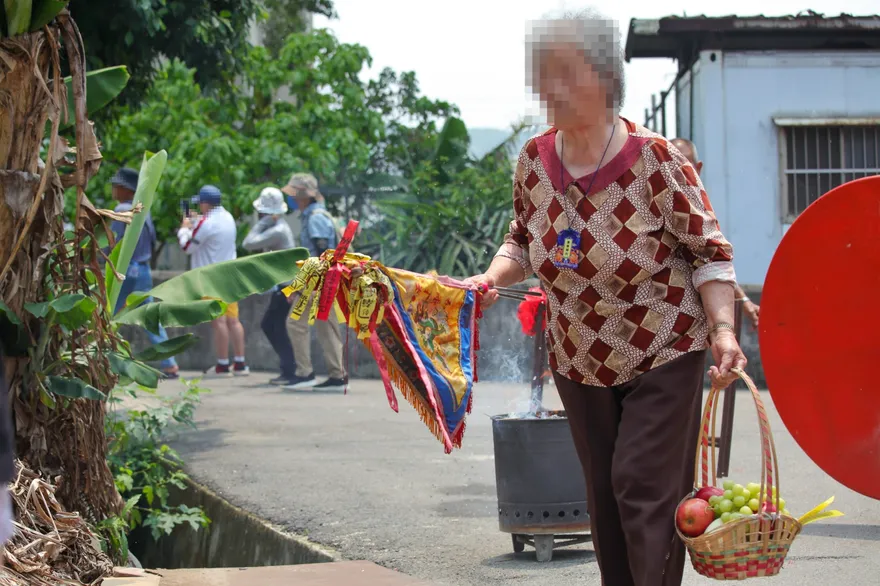 鎮瀾宮藏溫情！癌末阿嬤曾登日曆　孝孫女尋原檔圓夢