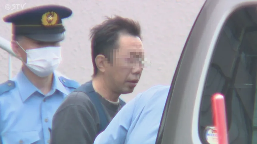 沒工作被罵爆氣…日中年男持菜刀砍8旬父　遭警開槍制伏