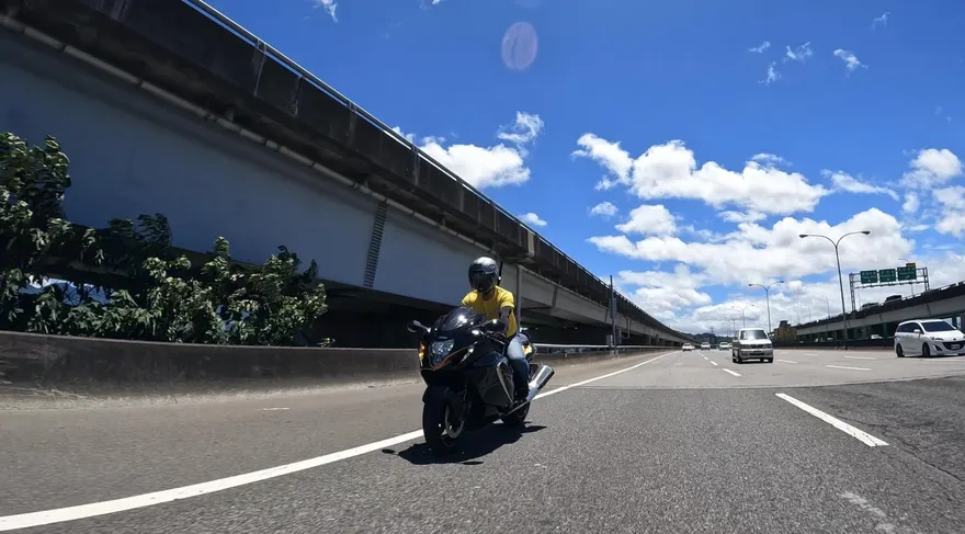 紅黃牌重機可停機車格　侯友宜：新北最快8月試辦