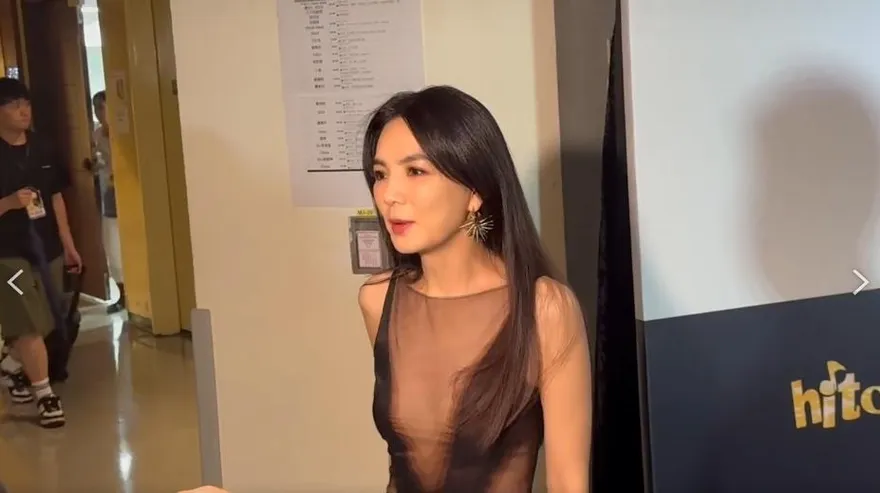 Ella生日被Selina、Hebe騙了！收老公大驚喜「像被二度求婚」