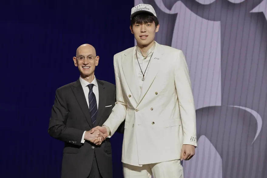 NBA選秀最新！「陸版約基奇」中首輪、「榜眼熱門」順位暴跌