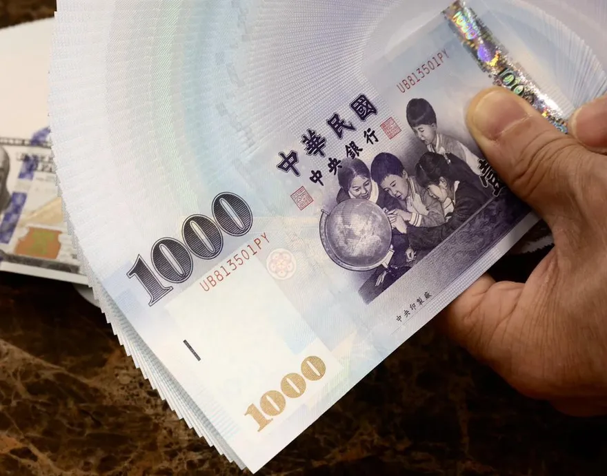 勞動部加碼發錢了！1給付7月翻倍至20萬元  1津貼多領7.32萬元