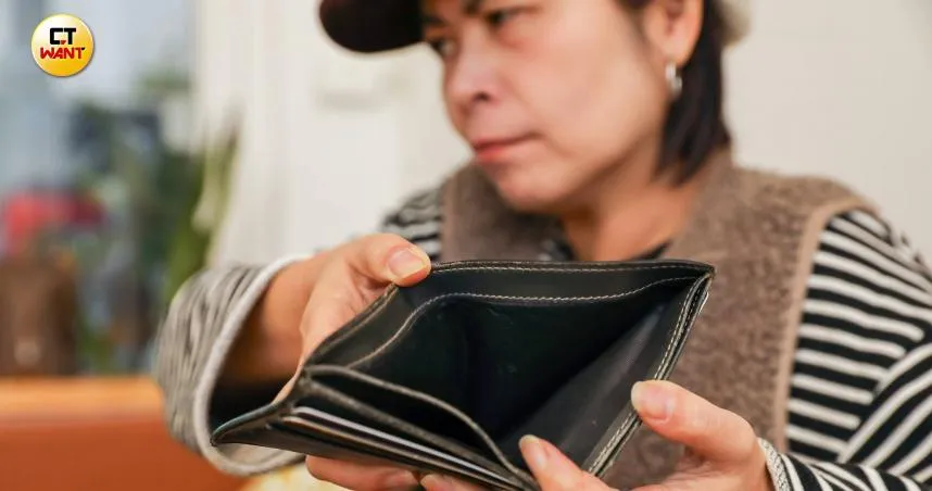 月薪3.5萬年存18萬？網友開銷清單讓人看傻了