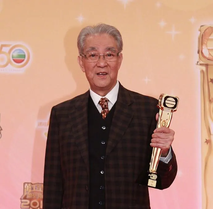 港劇「御用爺爺」周驄病逝享耆壽92歲　去年獲頒傑出演藝大獎