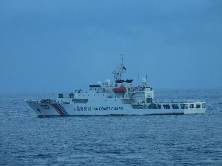 陸海警船侵擾我國東沙水域　海巡署：嚴正抗議