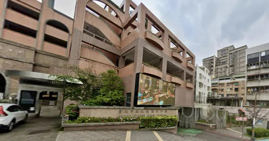 北投國中女壘隊集體食物中毒　8人身體不適就醫