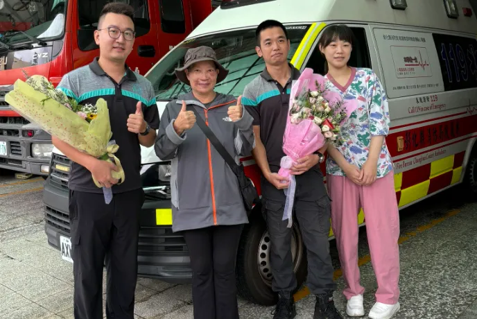 送便當自摔命危！勇消1分鐘神救援　彰化婦淚送感恩烤雞