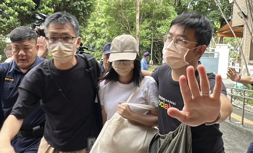 影/「剴剴案」社工陳尚潔抵北院　遭嗆「罔為人母」