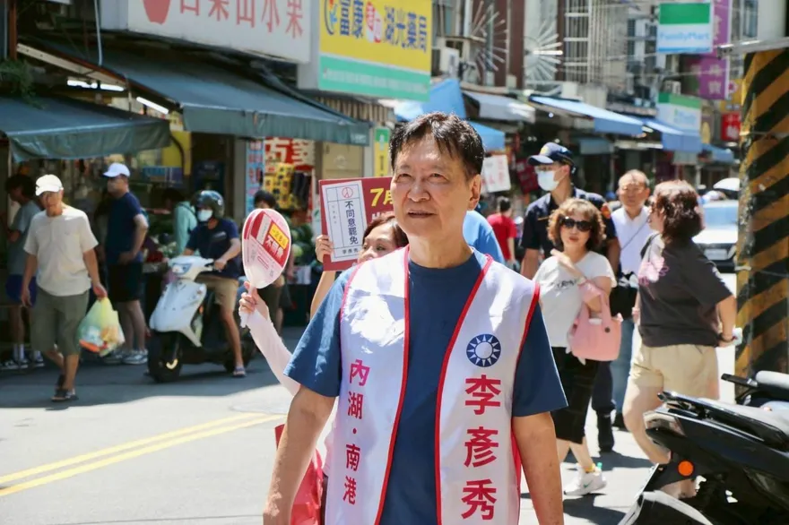 大翻車！綠側翼狂打趙少康「726不投票」 遭本尊霸氣回嗆網暴動