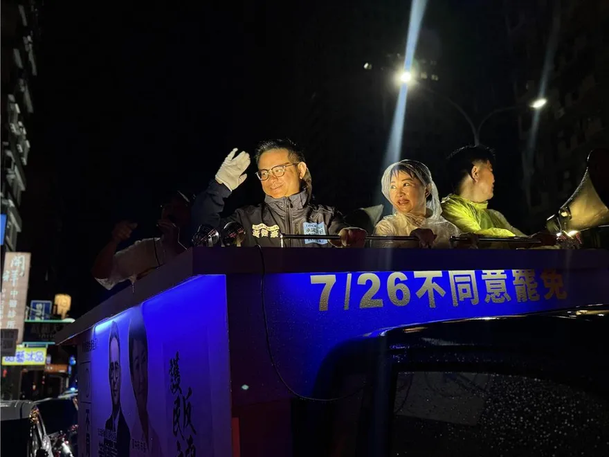 媽媽市長有練過！民眾目擊站高鐵　盧秀燕：這是小case