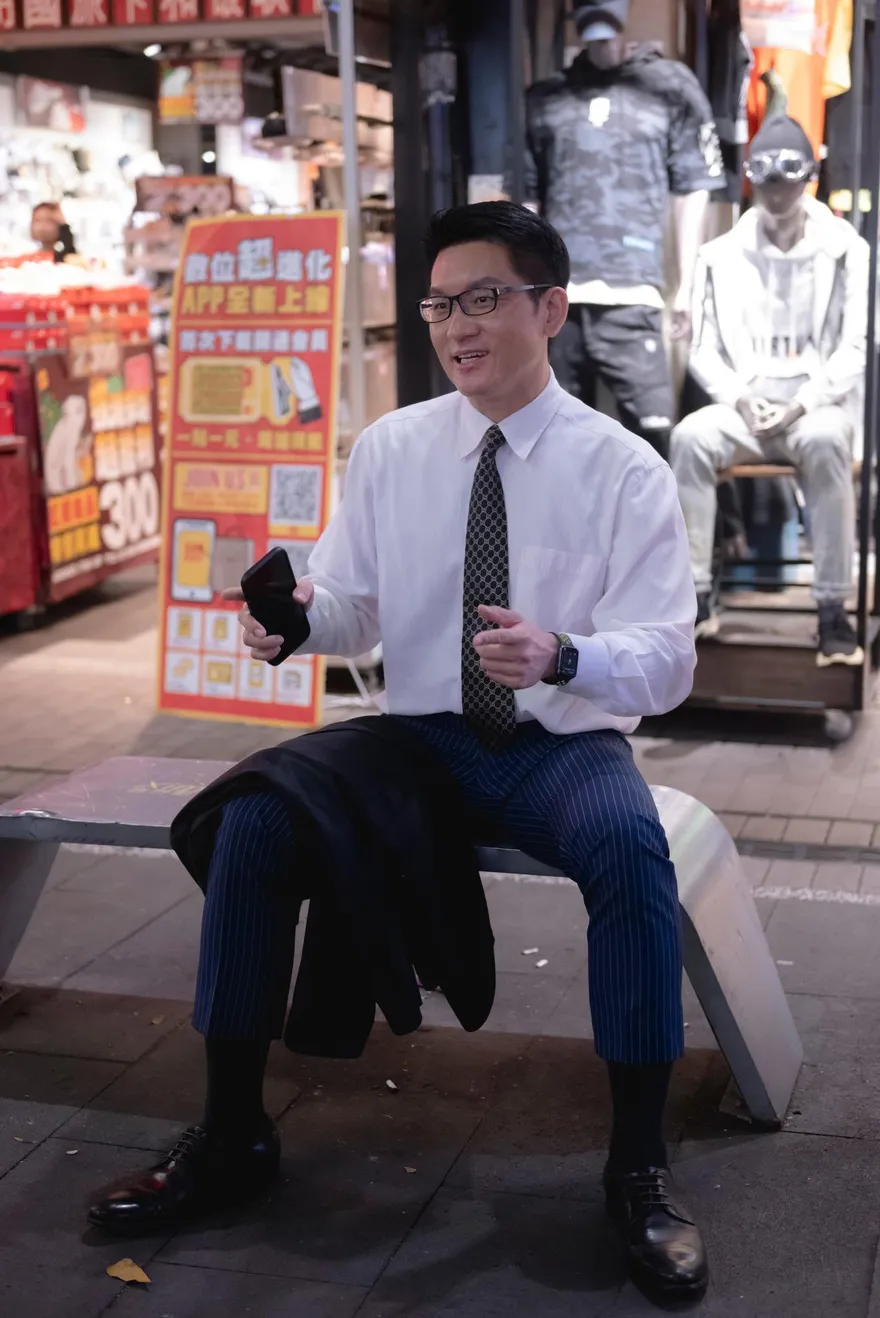 童仲彥假釋期滿近況曝！通過國考「新身分」超驚人
