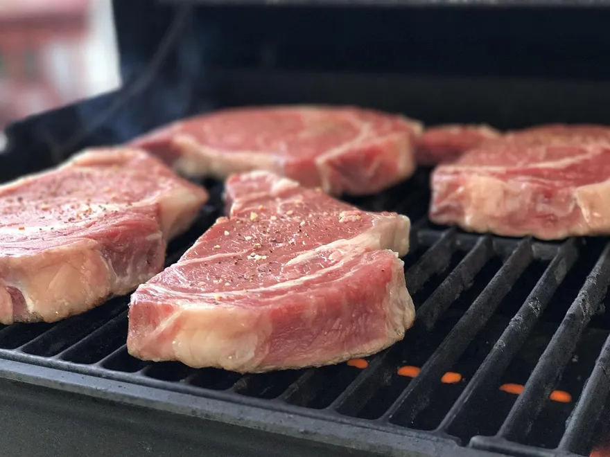 戒澱粉卻狂吃肉類？研究：糖尿病風險暴增44%