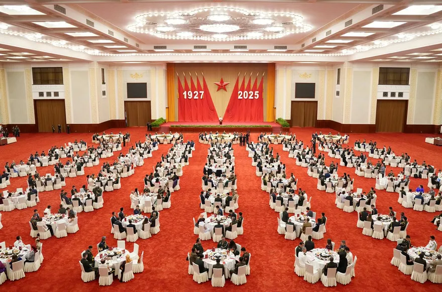 解放軍高層人事地震？7上將缺席建軍招待會　惹落馬猜測